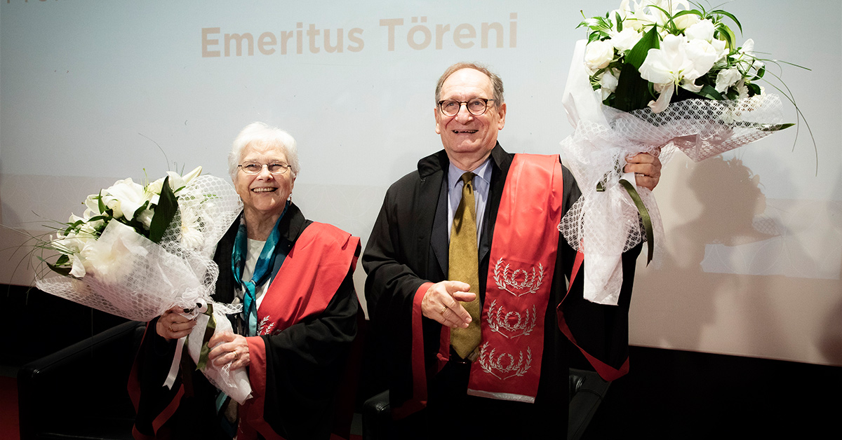 Prof. Dr. Alan Duben ve Prof. Dr. Diane Sunar Emeritus Profesörlük unvanı aldı.