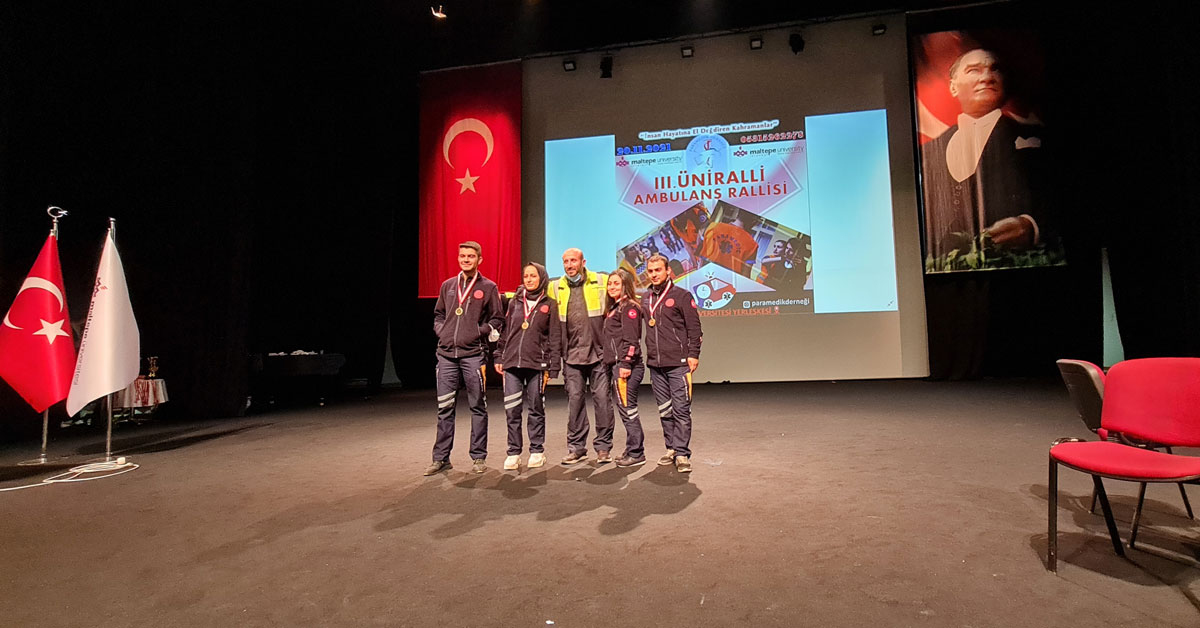 BİLGİ İlk ve Acil Yardım Programı öğrencileri III. Üniralli Ambulans Rallisi’nde ödül kazandı